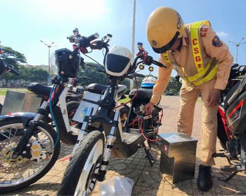 Độ Chế Xe Điện Vấn Đề Tiềm Ẩn Nhiều Nguy Hiểm