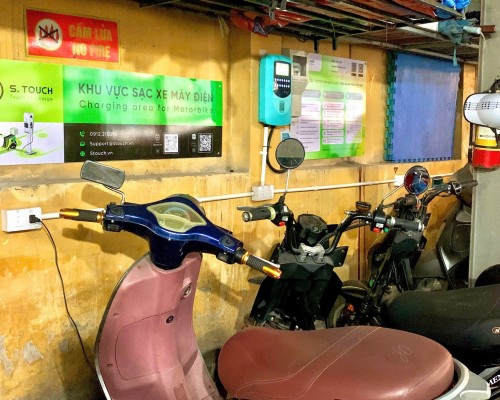 Hướng dẫn cách sạc xe điện đúng cách.